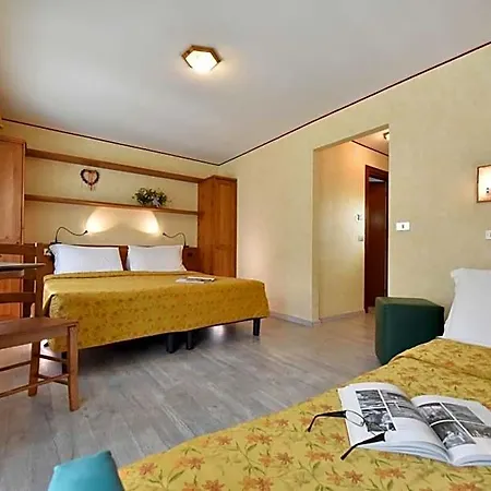 Bijou Hotel 3*