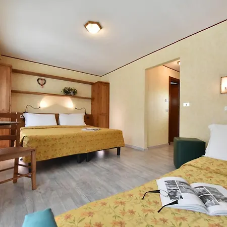 Ξενοδοχείο Bijou 3*